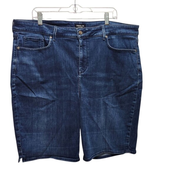 NYDJ Curves 360 Blue Denim Shorts Plus Size 20 Casual Modest Everyday Mom Jeans - Picture 1 of 4